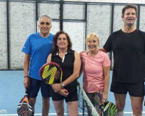 19652 6 **Seguimos jugando al Padel en el 2019 ? ** Horario: 14:30 a 16:30