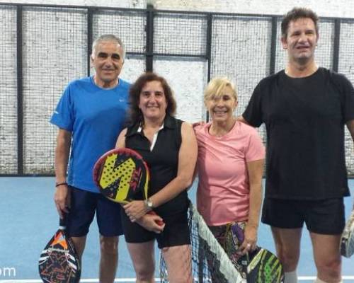 19652 7 **Seguimos jugando al Padel en el 2019 ? ** Horario: 14:30 a 16:30