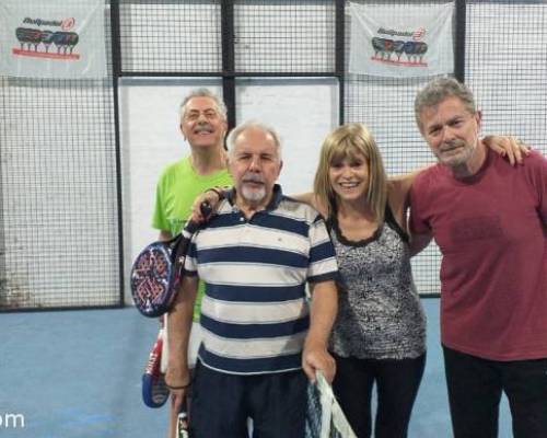 19652 8 **Seguimos jugando al Padel en el 2019 ? ** Horario: 14:30 a 16:30