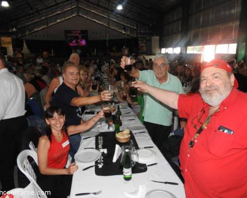 19728 61 Nos vamos a pasar un DIA DE CAMPO    a  PLUMAS   VERDES .............con SHOW   PISCINA  ALMUERZO MERIENDA  Y FIN DE FIESTA DESPEDIDA DEL AÑO