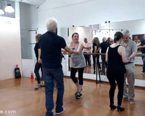 Encuentros Grupales (02/11/2019) :   Sábados por la tarde se bailaaaaaa ! ! !