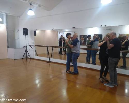 19769 11 Date la oportunidad de aprender a bailar tango y divertirte