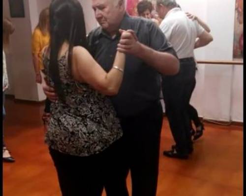 19770 4 Date la oportunidad de aprender a bailar tango y divertirte