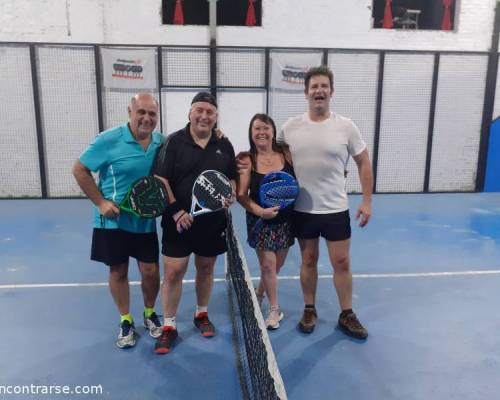 19786 11 **Seguimos jugando al Padel en el 2019 ? ** Horario: 14:30 a 16:30