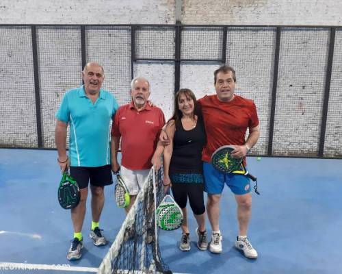 19786 12 **Seguimos jugando al Padel en el 2019 ? ** Horario: 14:30 a 16:30