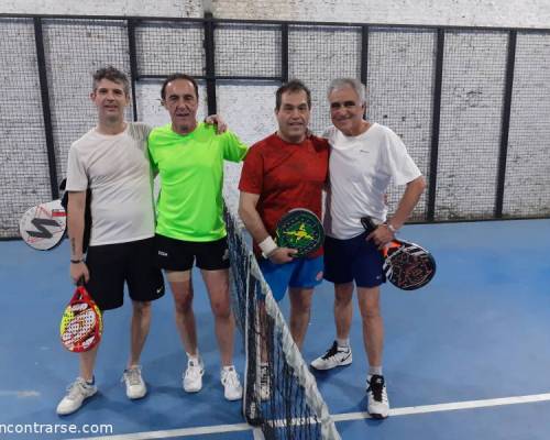 19786 14 **Seguimos jugando al Padel en el 2019 ? ** Horario: 14:30 a 16:30