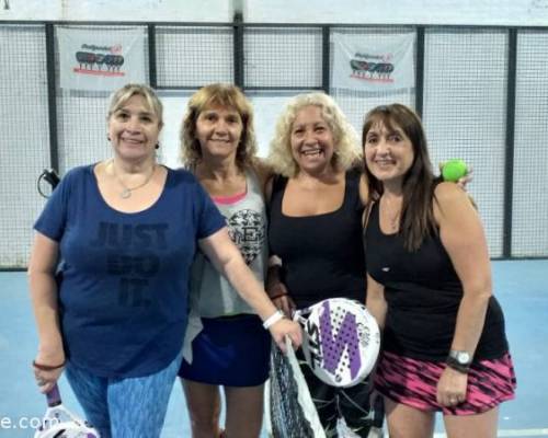 19787 2 **Seguimos jugando al Padel en el 2019 ? ** Horario: 14:30 a 16:30