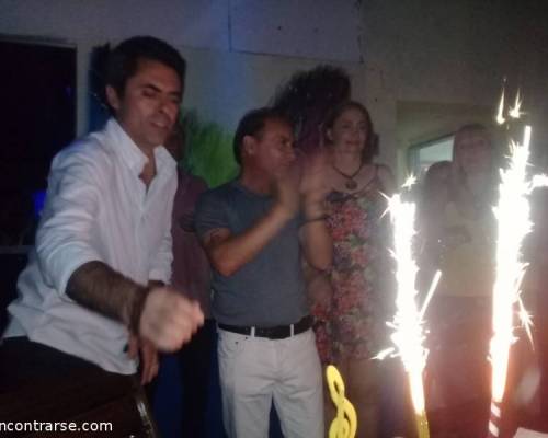 19932 9 VAMOS A BAILAR.¡¡¡ LOS SAGITARIANOS FESTEJAN SU CUMPLE!!! CLUB RIVADAVIA