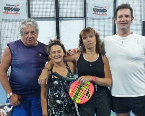 19992 4 **Seguimos jugando al Padel en el 2019 ? ** Horario: 14:30 a 16:30