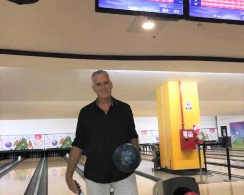 Encuentros Grupales (08/03/2020) :   BOWLING EN EL DIA DELA MUJER 