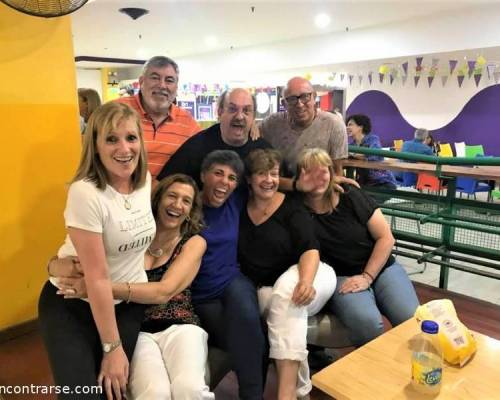 Que grupete, ehhh!!!!! :Encuentro Grupal BOWLING EN EL DIA DELA MUJER 