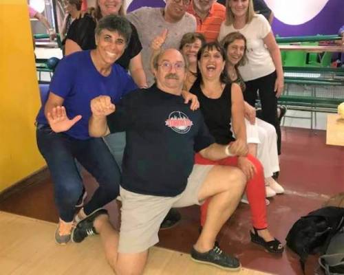 Siempre el equipo mas LOCO :Encuentro Grupal BOWLING EN EL DIA DELA MUJER 