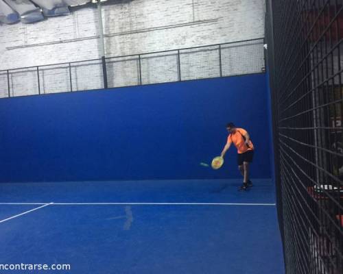 20484 2 ** En el 2020 seguimos jugando Padel ? ** Horario: 15:00 a 18:00