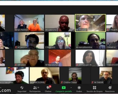 Genial. Primera vez en esto. Estaba tan nerviosa como Marcelo. Impecable todo. Gracias totales!!!! :Encuentro Grupal SPEED DATING x ZOOM SUB 50