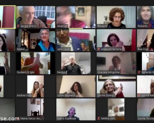 Muchas felicitaciones!! Hermoso encuentro! Saludos a todos. :Encuentro Grupal ACOMPAÑANOS EN ESTA MUESTRA VIRTUAL DEL TALLER DE CANTO