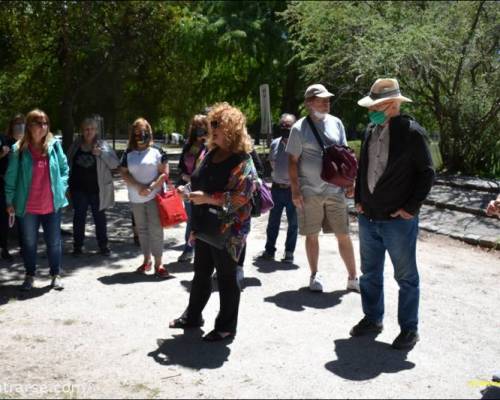 Encuentros Grupales (05/12/2020) :   A PEDIDO DEL PÚBLICO:  RECORRIDO POR EL BOSQUE CON ALMUERZO