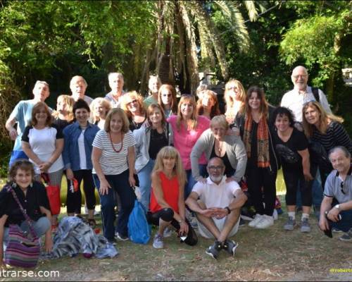 Qué lindo grupo!!!   :Encuentro Grupal A PEDIDO DEL PÚBLICO:  RECORRIDO POR EL BOSQUE CON ALMUERZO