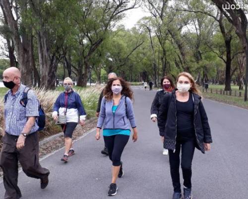 Caminantes a muy buen paso.. :Encuentro Grupal VAMOS A PALERMO A CAMINAR DOMINGOS A LA MAÑANA EN GRUPO 