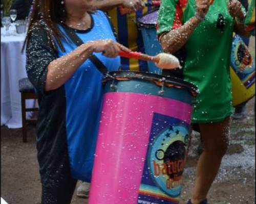 Cómo pesaba ese tambor !!!!! :Encuentro Grupal La vida es un Carnaval !