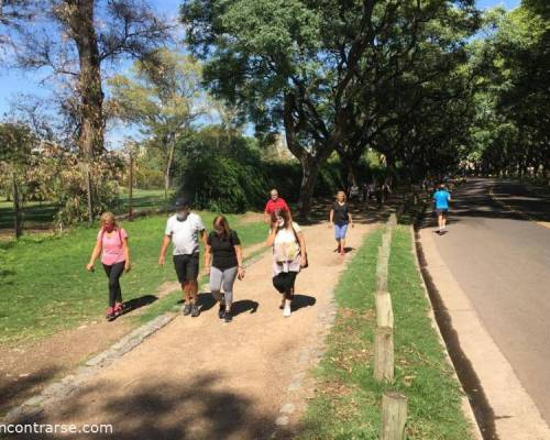 22720 8 ESTE DOMINGO EN LA CAMINATA DE PALERMO FESTEJAMOS EL AMOR LA AMISTAD Y EL CARNAVAL