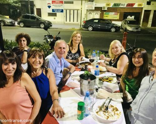 Silvana,idola aunque sea para el cafe estuviste presente,gracias amiga!!!! :Encuentro Grupal CENAMOS NUEVAMENTE EN URQUIZA