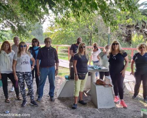 Linda tarde. Gracias a tod@s, Gracias @MARCELOBUR por la propuesta! :Encuentro Grupal ZONA SUR PRESENTE!! Recibimos el otoño en Parque Finky??