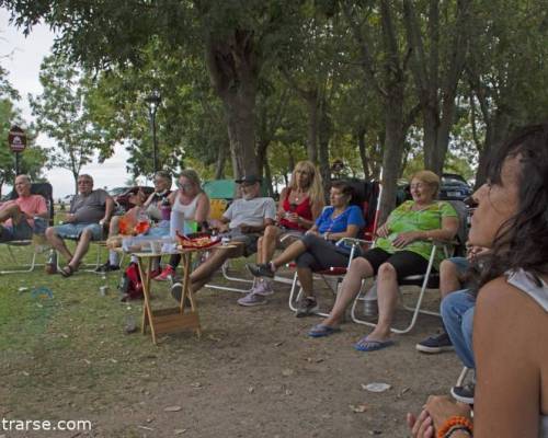 Encuentros Grupales (24/03/2021) :    Punta Lara: despedida del verano con caminata, picnic y brindis pisciano