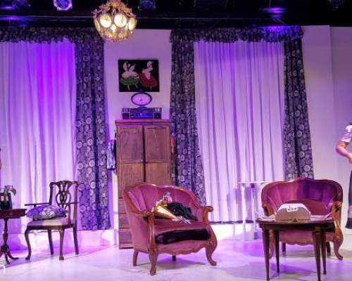 Hermosas actrices Patricia Palmer y Cecilia Dopazo para esta buenísima obra de teatro !! 👏😍 :Encuentro Grupal RADOJKA - Te quedaste en Bs As, vamos a ver teatro