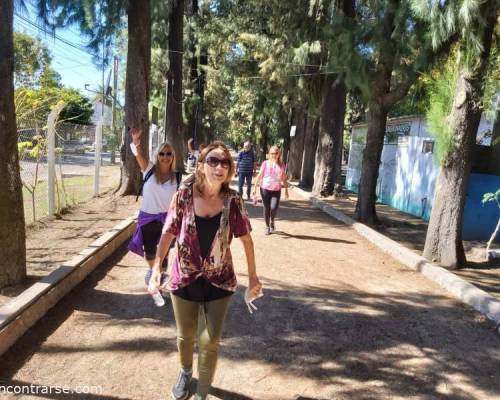 23093 15 ZONA SUR PRESENTE!!!Seguimos caminando en el Parque Municipal de Lomas de Zamora