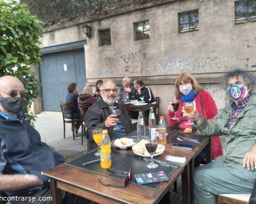 23228 8 VAMOS A PALERMO A CAMINAR DOMINGOS A LA MAÑANA EN GRUPO 