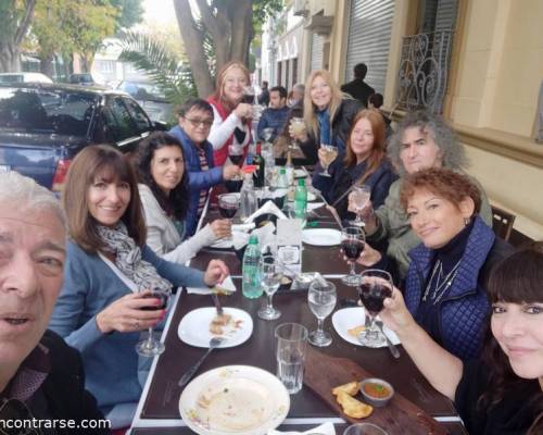 Un grupo de lujo, gracias por la confianza :Encuentro Grupal Almuerzo de Domingo entre amigos