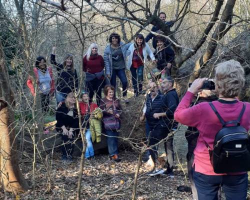 Muy linda gente, muy divertidos! :Encuentro Grupal PARQUE PEREYRA IRAOLA, DISFRUTEMOS DE VER Y RESPIRAR ANTES QUE NOS QUITEN LAS HOJAS!!!