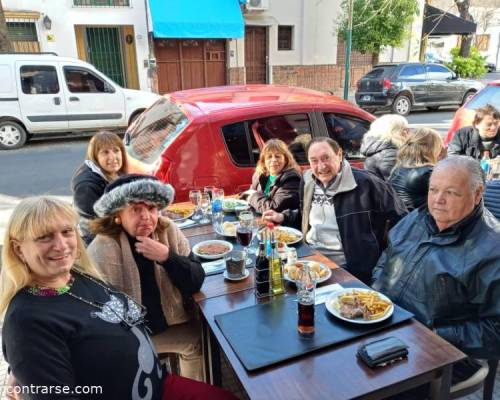 cara de rusa pelotuda jajajaja :Encuentro Grupal ALMORZAMOS Y NOS VEMOS EN CARMIN?????