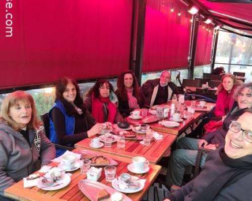 Que bien la pasamos,y el sol nos acompaño,gracias a los que nos acompañaron en la salida :Encuentro Grupal VAMOS A CAMINAR POR LOS BOSQUES DE PALERMO, NOS ACOMPAÑAS??