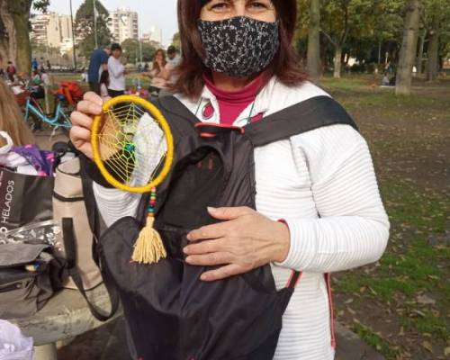 23707 50 ¿Y si nos juntamos a tejer en el Día de Independencia, te prendés?