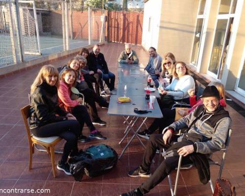 Hermosa  tarde compartida!!!! Gracias  Ricardo , gracias  a todas y todos por la buena onda. Hasta la próxima!!! :Encuentro Grupal Caminatas (y algo más), en el Parque Avellaneda - 3° Encuentro