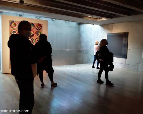 23983 2 VISITA GUIADA AL MUSEO DE ARTE CONTEMPORANEO DE BUENOS AIRES EN SAN TELMO DISTRITO DE LAS ARTE. ES UN EDIFICIO MUY NUEVO INTERESANTE DE  CONOCERDISEÑO