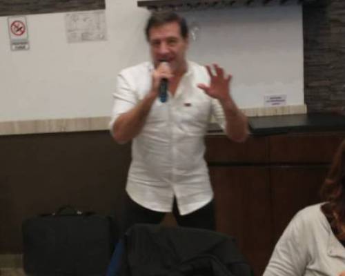 24037 14 KARAOKE    CENA     SHOW     festejamos  CUMPLE   EMILCE2014