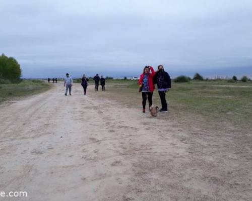 24154 10 CON EL CORAZÓN MIRANDO AL SUR!!! Despedimos el invierno con un picnic en la Costanera de Hudson!!