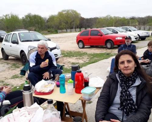 24154 15 CON EL CORAZÓN MIRANDO AL SUR!!! Despedimos el invierno con un picnic en la Costanera de Hudson!!