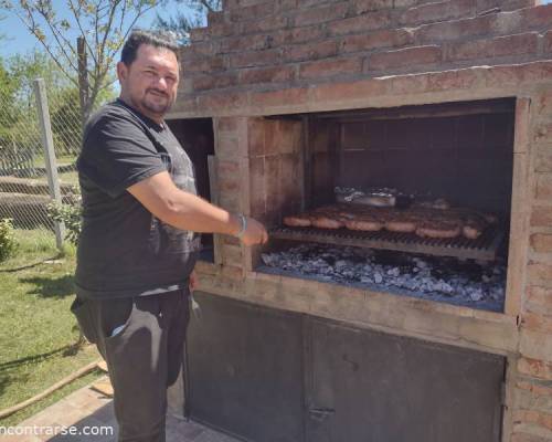 gracias al asador !!! un genio y buen folklorista!!!! :Encuentro Grupal Día soñado en quinta de Cañuelas