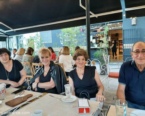Gracias Lili, Silvia, Mianar, Jaime :Encuentro Grupal Cafeteamos en Montecastro