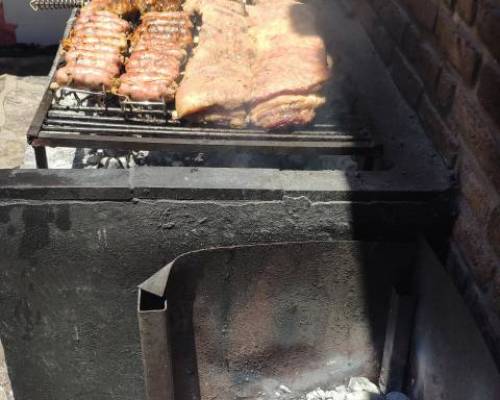 No les puedo explicar que rico estaba este asadito con un lujos brochete de chinchu, riñon y mollejitas ! :Encuentro Grupal ¡¡ Asado, pileta y bailongo !!