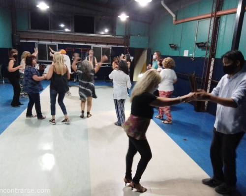 25107 6 VERANO MOVIDITO… BAILAMOS EN ALMAGRO ! ! ! ! 