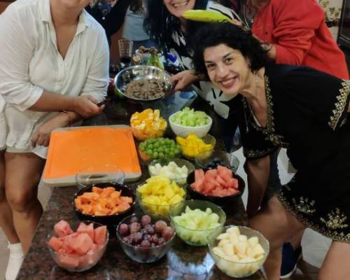 Un lujo el equipo de la cocina, todo rico ! :Encuentro Grupal ¡¡ Festejamos El Dia Del Soltero !!