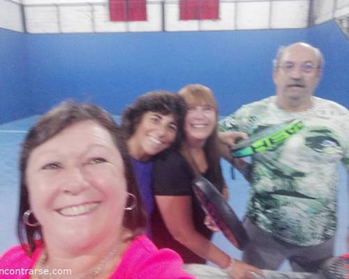 Jajaja costo esta selfie!! :Encuentro Grupal ** JUGAMOS AL PADDLE **