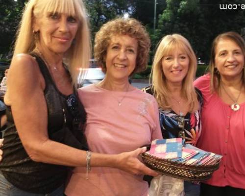 Gracias Mechi y feliz cumple !!!!! :Encuentro Grupal EN EL DÍA DE LA MUJER NOS JUNTAMOS A TOMAR UN CAFÉ