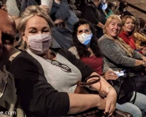 Gracias Esteban por esta fotito !!  :Encuentro Grupal LA BODA DE LA HIJA DEL PRESIDENTE