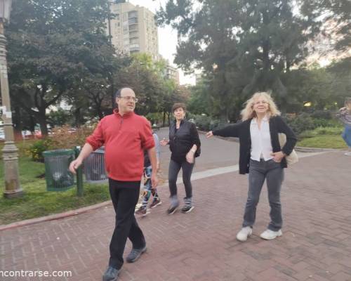 25788 23 Caminamos por el Parque Chacabuco también los lunes