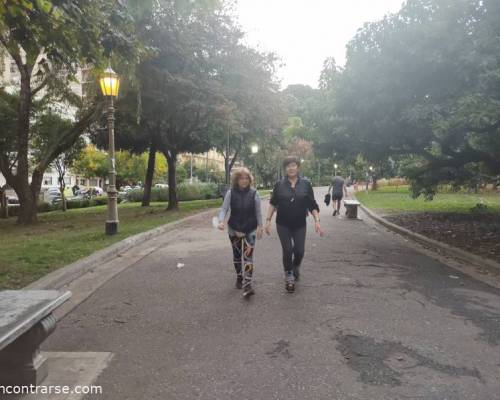 25788 25 Caminamos por el Parque Chacabuco también los lunes